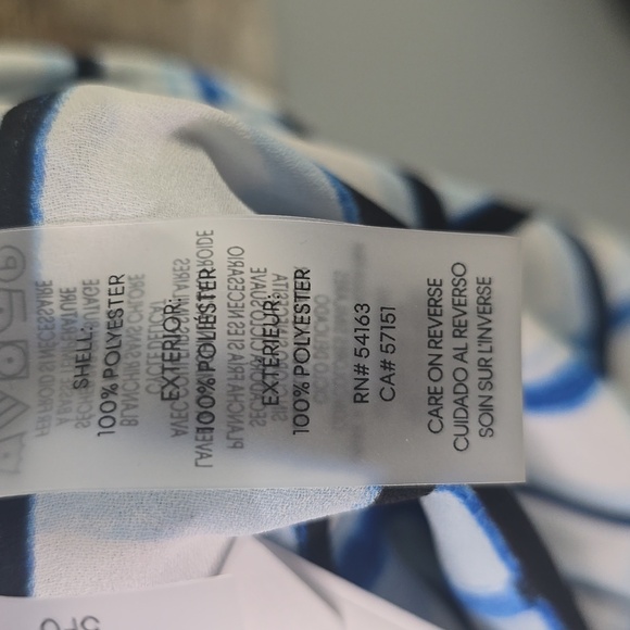 Calvin Klein Blue and Black Hi Lo Plaid Top, Plus Size 2X, NWT - Picture 5 of 5